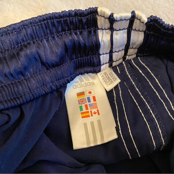 Adidas vintage 90s Y2K style navy shiny Climalite soccer shorts, size L - Picture 9 of 16